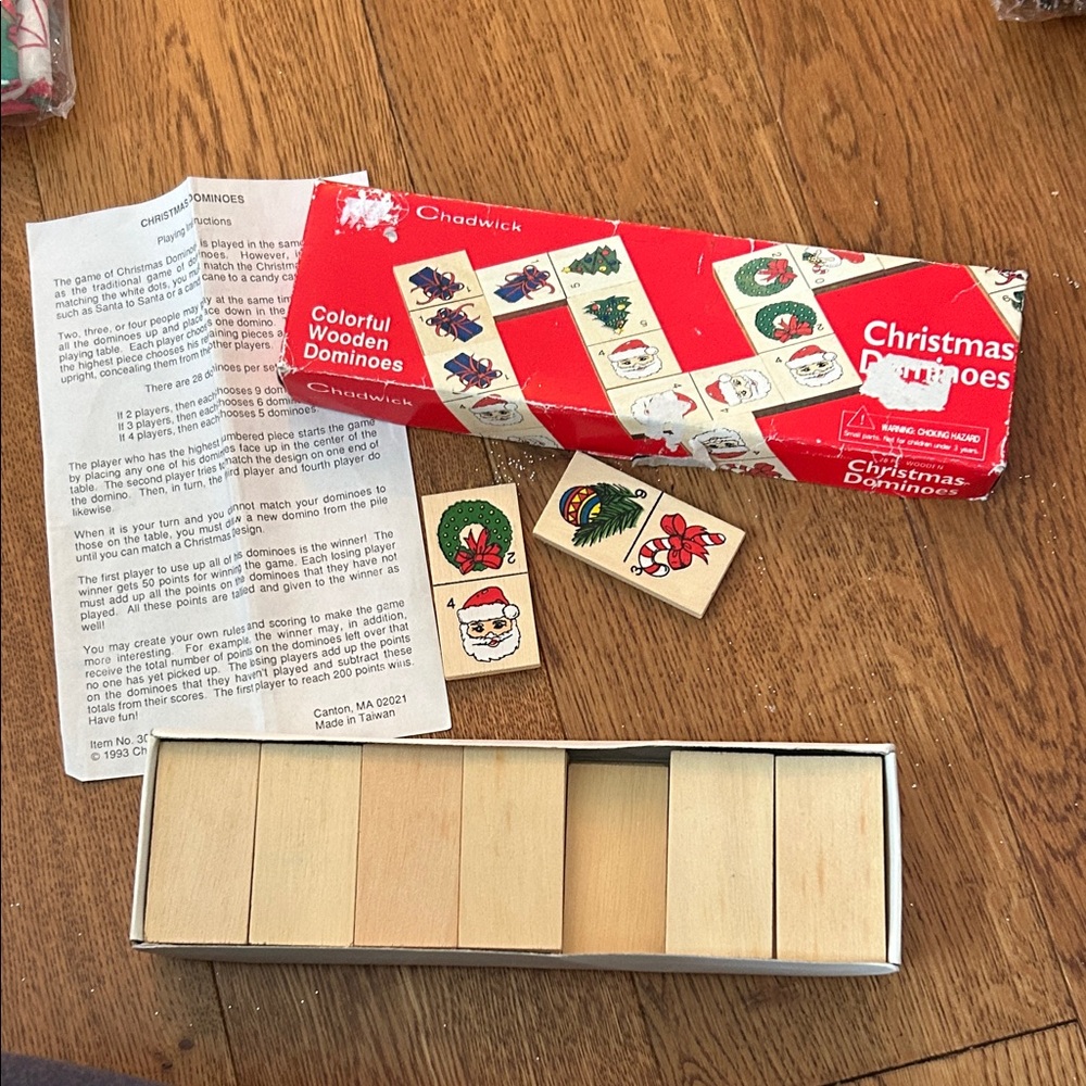 Christmas Game Dominos Set